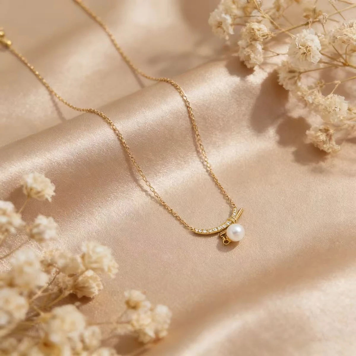 WILD & FREE Vintage Luxury Pearl Pendant Necklace for Women PVD 18K Gold Plated Stainless Steel Trendy Jewelry Waterproof
